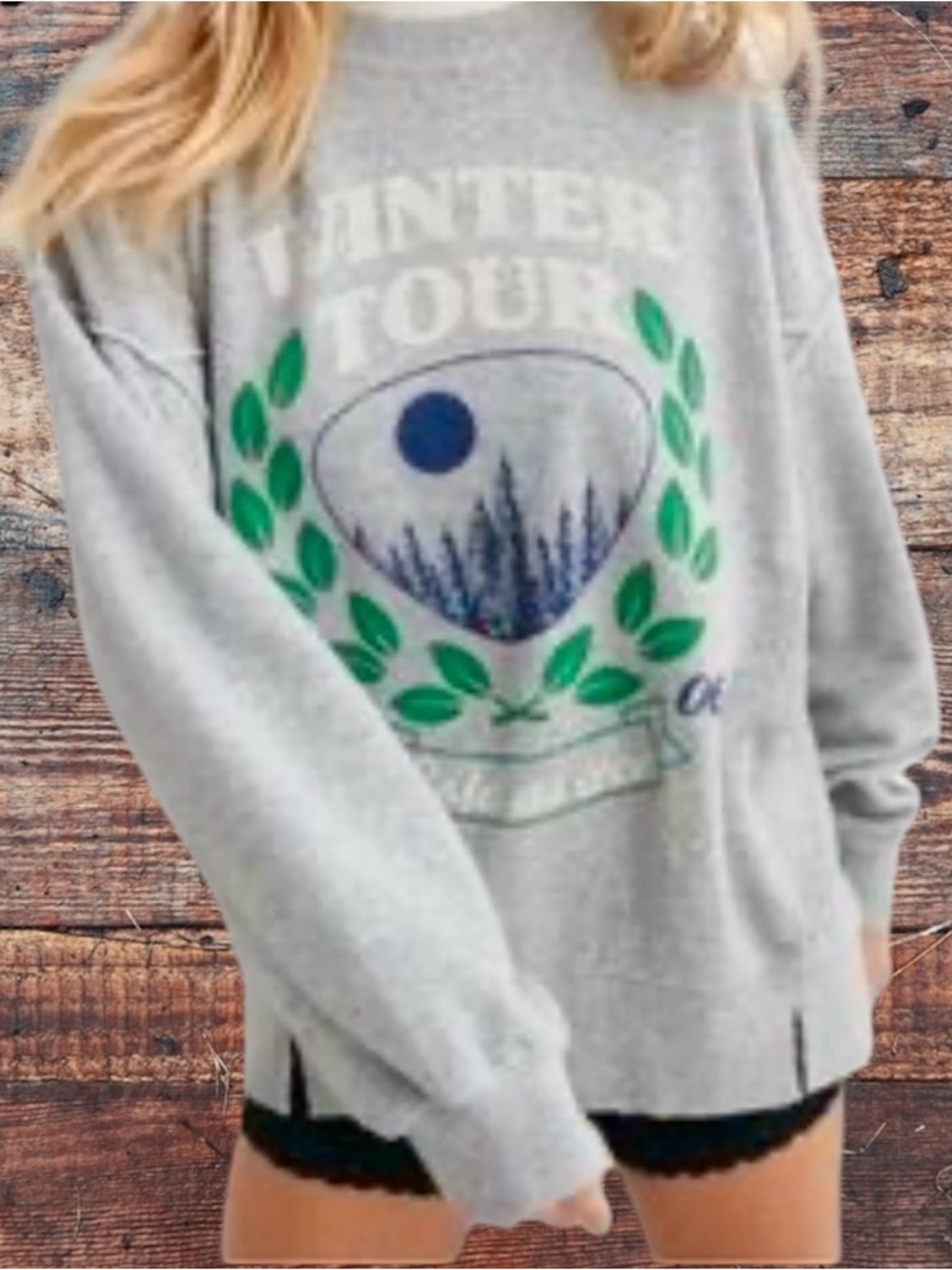 Aerie Winter Tour 2006 Cold As Ice Oversized Distressed Gray Sweatshirt Size XS